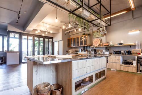 河岸蘭亭｜自然光實景攝影棚