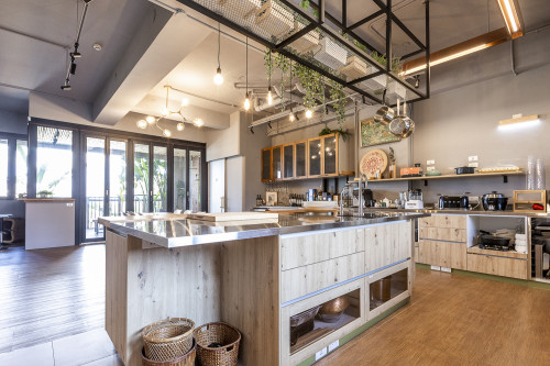 河岸蘭亭｜自然光實景攝影棚