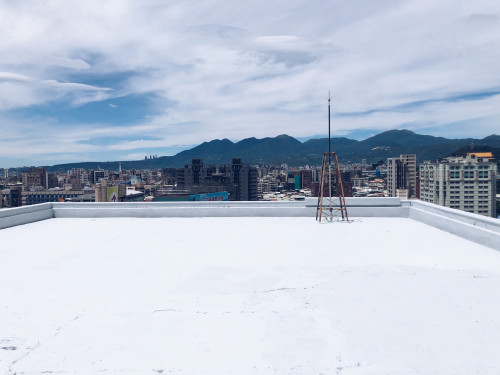 Ｗoori Studio 屋裡有光